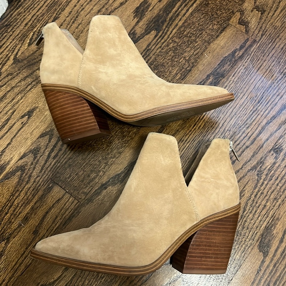 Vince Camuto Booties